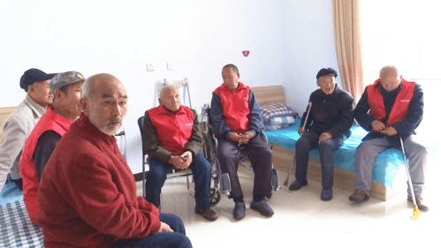 我縣積極探索優(yōu)化居家和社區(qū)養(yǎng)老服務(wù)，全力構(gòu)建老有所養(yǎng)新格局